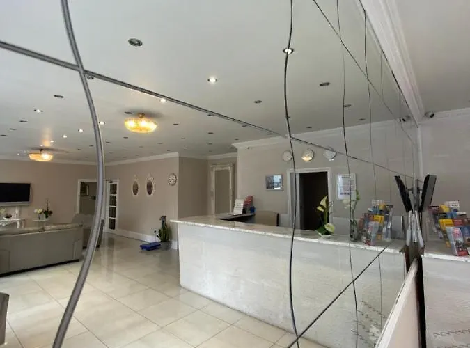 Haven Hotel